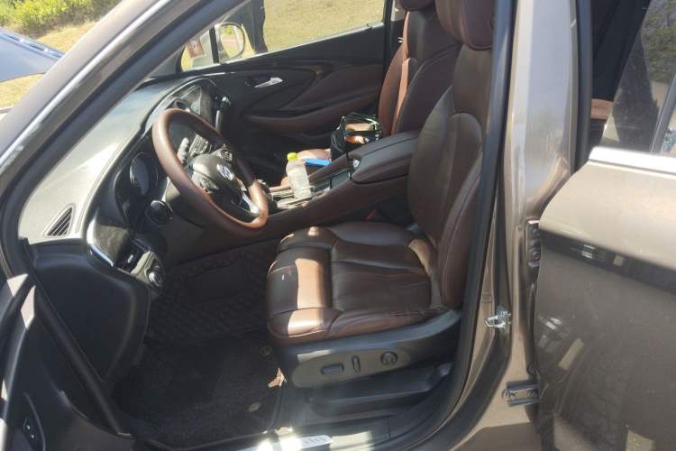 Used Buick Envision 2014 28T Four-Wheel Drive Luxury Model Left Front Seat