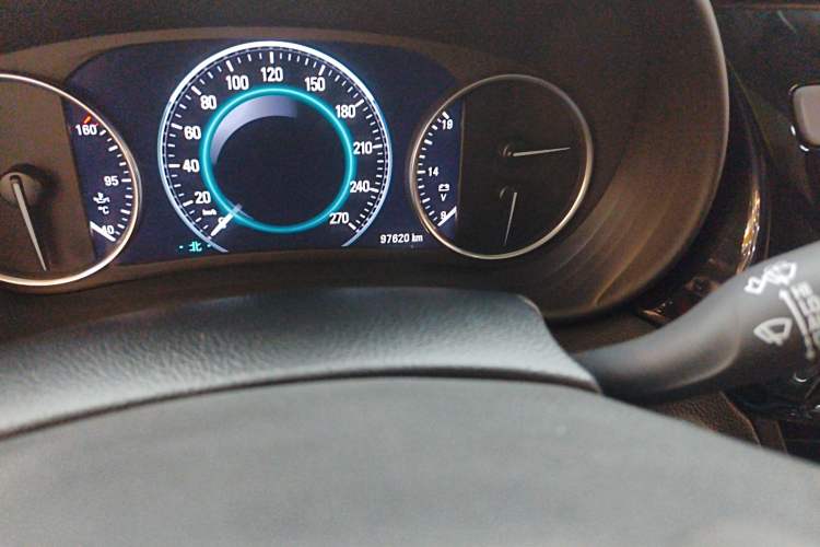 Used Buick Envision 2014 28T Four-Wheel Drive All-Terrain Flagship Edition Odometer Close Up