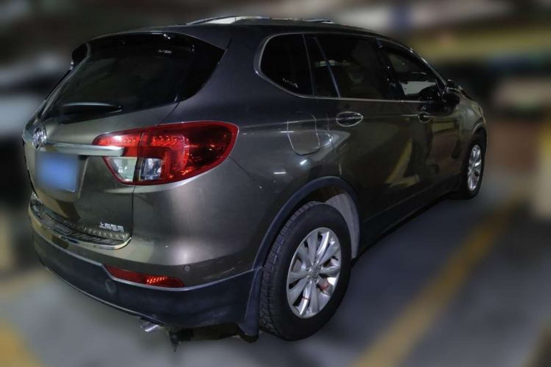 Used Buick Envision 2014 28T Four-Wheel Drive Luxury Model Rear Right 45 Deg
