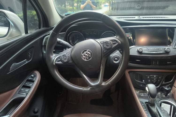 Used Buick Envision 2014 28T Four-Wheel Drive Luxury Model Steering Wheel