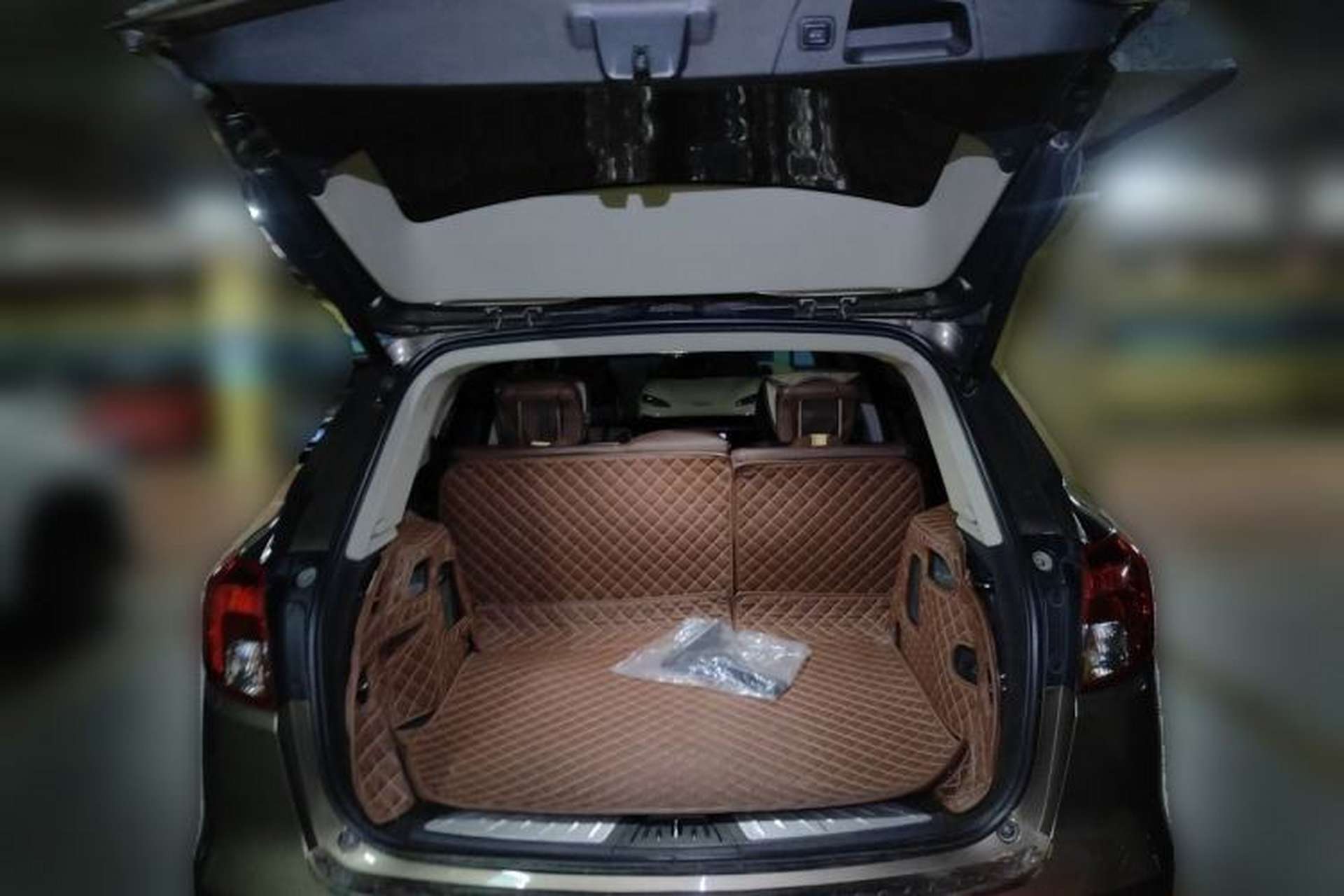 Used Buick Envision 2014 28T Four-Wheel Drive Luxury Model Trunk
