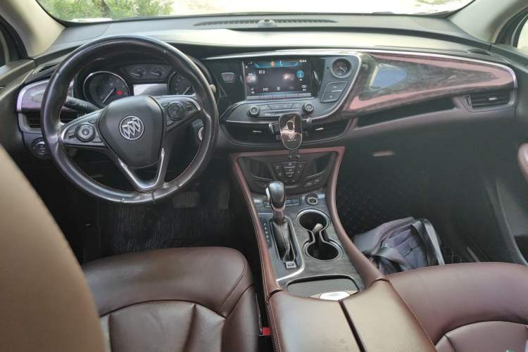 Used Buick Envision 2015 20T Two-Wheel-Drive Elite Model Center Console