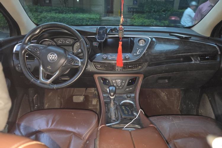 Used Buick Envision 2015 20T Four-Wheel Drive Luxury Model Center Console
