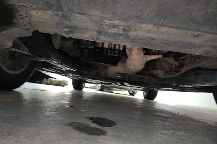 Used Buick Envision 2015 20T Two-Wheel-Drive Leading Model Chassis Front