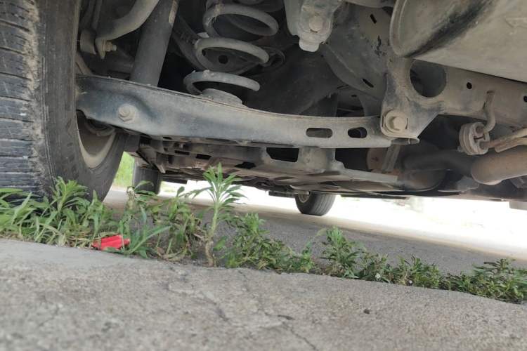 Used Buick Envision 2015 20T Two-Wheel-Drive Elite Model Chassis Rear Left