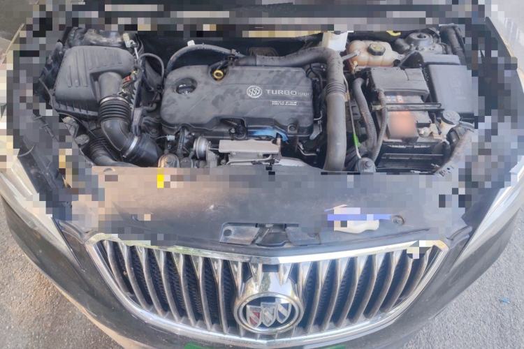 Used Buick Envision 2015 20T Four-Wheel Drive Luxury Model Engine Bay