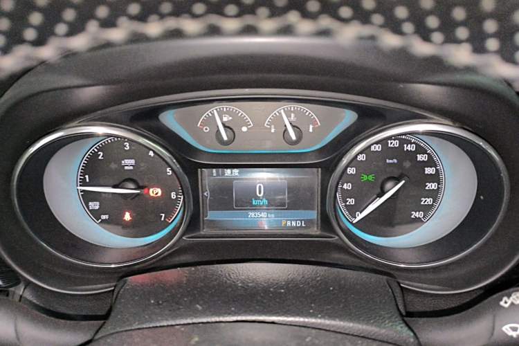 Used Buick Envision 2015 20T Two-Wheel-Drive Leading Model Instrument Cluster