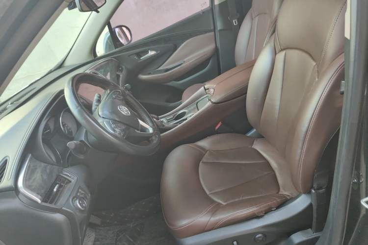 Used Buick Envision 2015 20T Two-Wheel-Drive Elite Model Left Front Seat