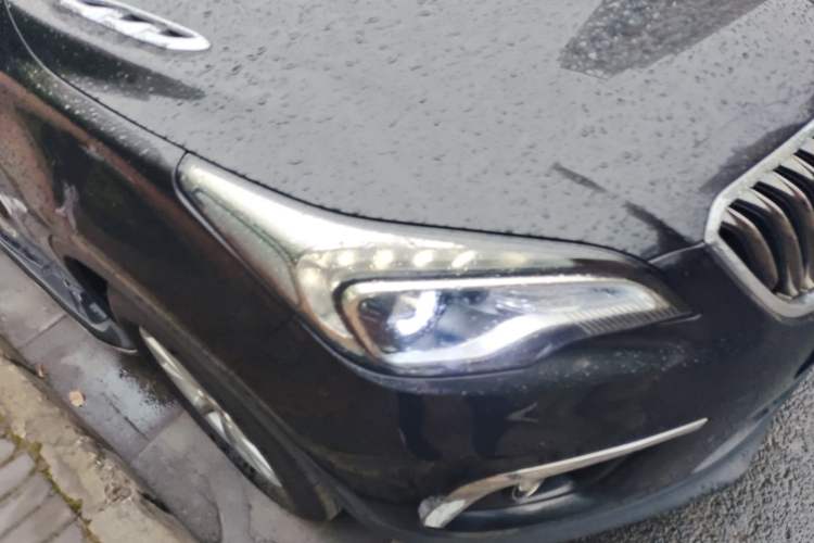 Used Buick Envision 2015 20T Two-Wheel-Drive Elite Model Right Front Headlight