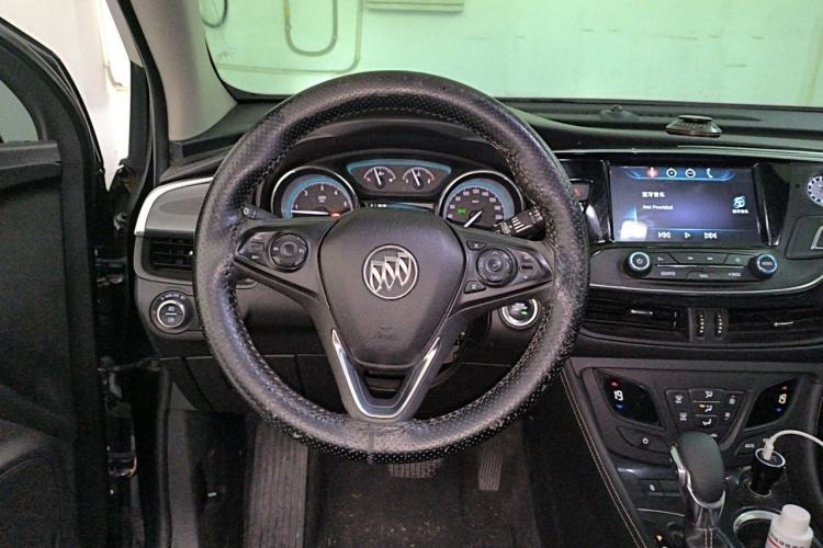 Used Buick Envision 2015 20T Two-Wheel-Drive Leading Model Steering Wheel