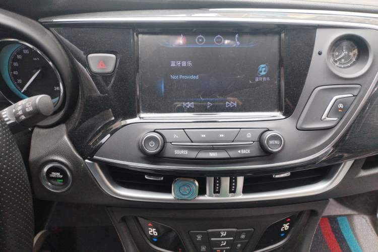 Used Buick Envision 2015 20T Two-Wheel-Drive Leading Model Audio And AC Panel