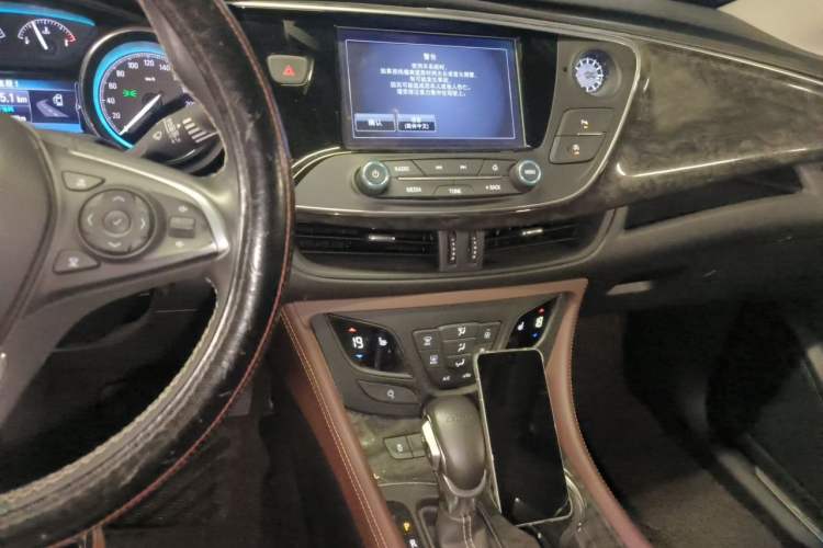 Used Buick Envision 2015 20T Two-Wheel-Drive Elite Model Audio And AC Panel