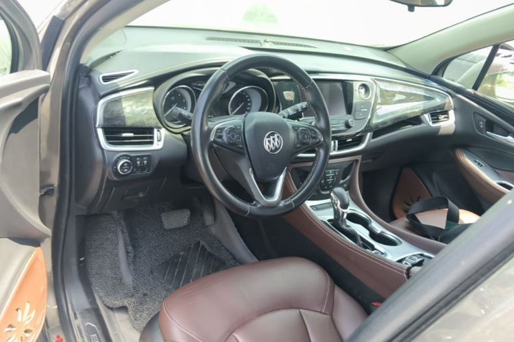 Used Buick Envision 2015 20T Two-Wheel-Drive Elite Model Center Console