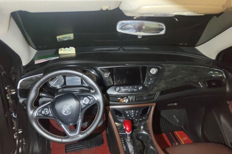 Used Buick Envision 2015 20T Two-Wheel-Drive Elite Model Center Console