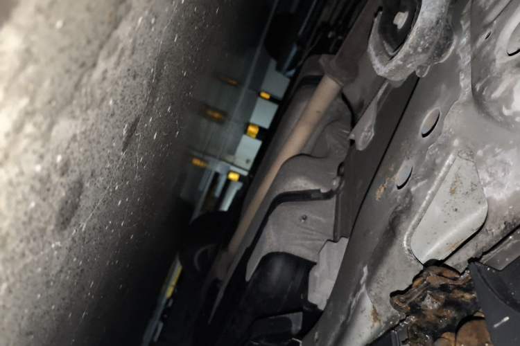 Used Buick Envision 2015 20T Two-Wheel-Drive Elite Model Chassis Front Left