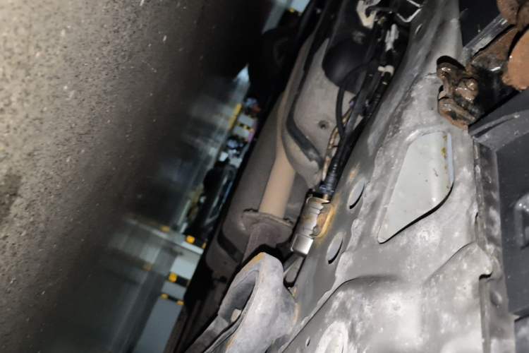 Used Buick Envision 2015 20T Two-Wheel-Drive Elite Model Chassis Front Right