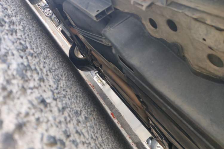 Used Buick Envision 2015 20T Two-Wheel-Drive Elite Model Chassis Rear Left