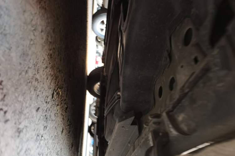 Used Buick Envision 2015 20T Two-Wheel-Drive Elite Model Chassis Rear Right