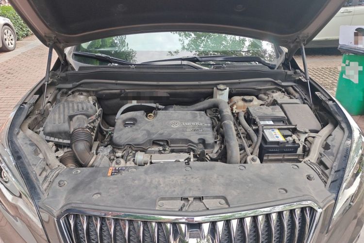 Used Buick Envision 2015 20T Two-Wheel-Drive Elite Model Engine Bay