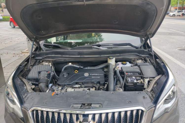 Used Buick Envision 2015 20T Two-Wheel-Drive Elite Model Engine Bay