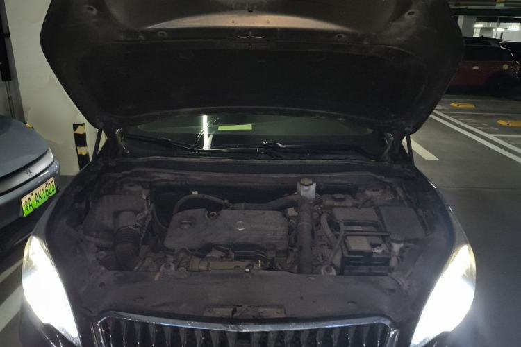 Used Buick Envision 2015 20T Two-Wheel-Drive Elite Model Engine Bay