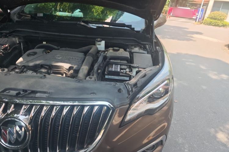 Used Buick Envision 2015 20T Two-Wheel-Drive Elite Model Engine Bay Left