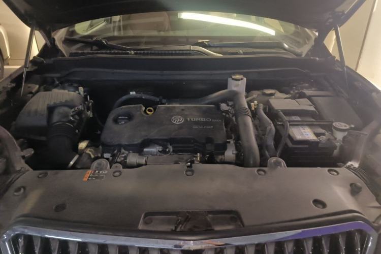 Used Buick Envision 2015 20T Two-Wheel-Drive Elite Model Engine Bay