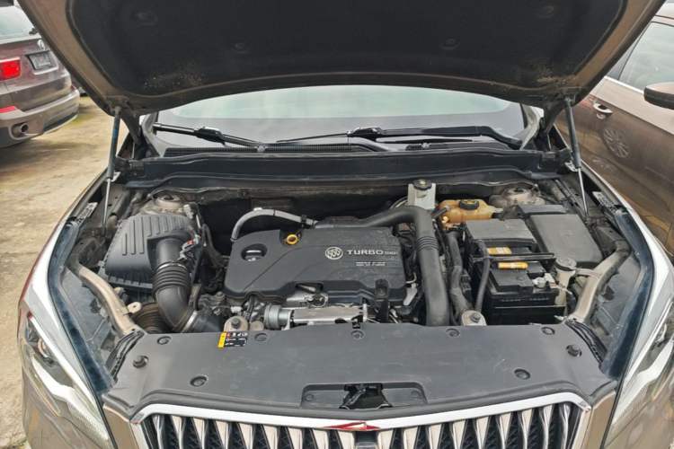 Used Buick Envision 2015 20T Four-Wheel Drive Luxury Model Engine Bay