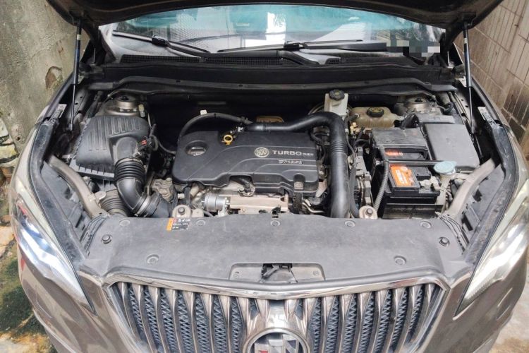 Used Buick Envision 2015 20T Four-Wheel Drive Luxury Model Engine Bay
