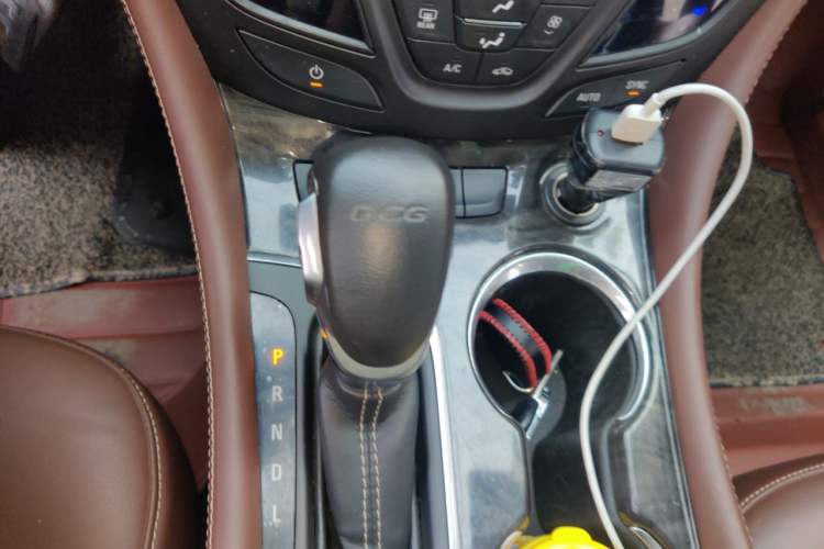 Used Buick Envision 2015 20T Two-Wheel-Drive Elite Model Gear Lever