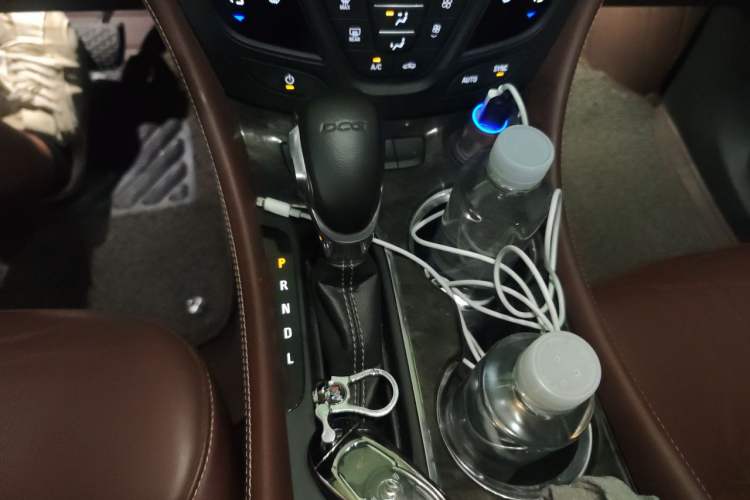 Used Buick Envision 2015 20T Four-Wheel Drive Luxury Model Gear Lever