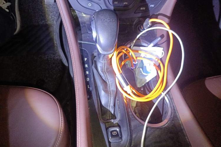 Used Buick Envision 2015 20T Two-Wheel-Drive Elite Model Gear Lever