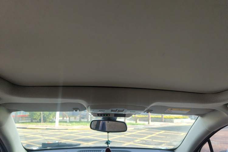 Used Buick Envision 2015 20T Four-Wheel Drive Luxury Model Headliner