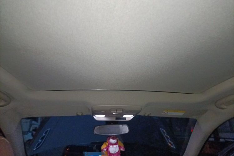Used Buick Envision 2015 20T Two-Wheel-Drive Elite Model Headliner