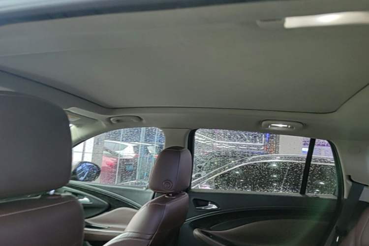 Used Buick Envision 2015 20T Four-Wheel Drive Elite Model Headliner