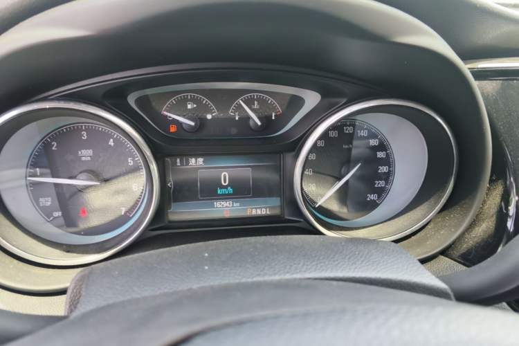 Used Buick Envision 2015 20T Two-Wheel-Drive Elite Model Instrument Cluster