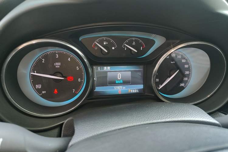Used Buick Envision 2015 20T Two-Wheel-Drive Elite Model Instrument Cluster