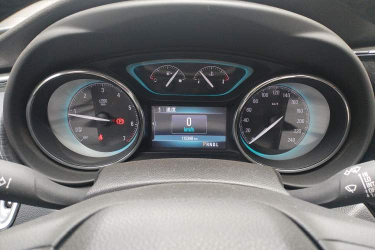 Used Buick Envision 2015 20T Two-Wheel-Drive Leading Model Instrument Cluster