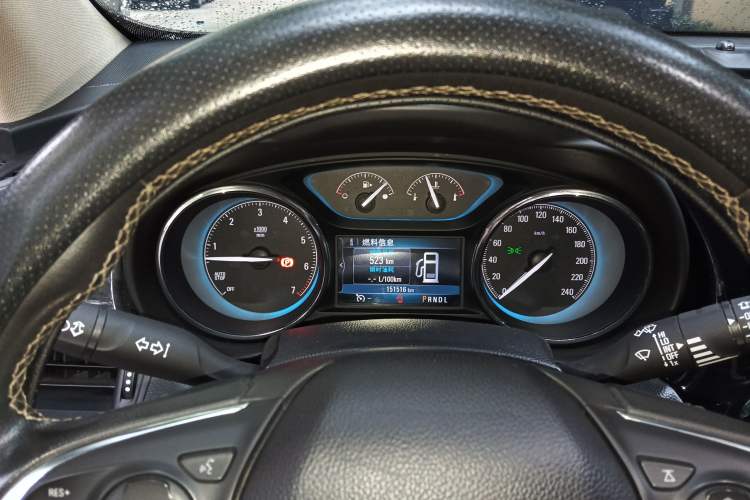 Used Buick Envision 2015 20T Two-Wheel-Drive Elite Model Instrument Cluster