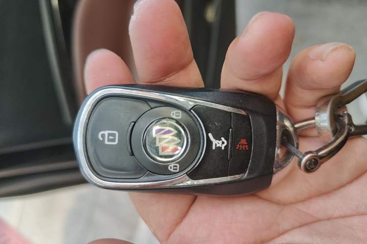 Used Buick Envision 2015 20T Two-Wheel-Drive Elite Model Interior 1