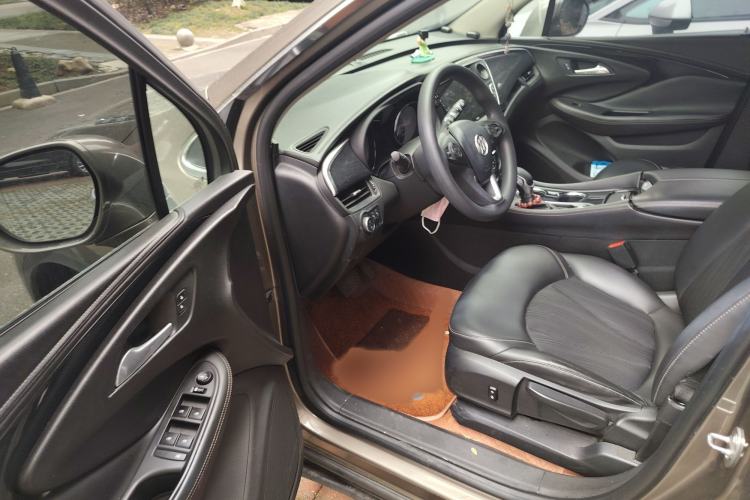 Used Buick Envision 2015 20T Two-Wheel-Drive Leading Model Interior 3