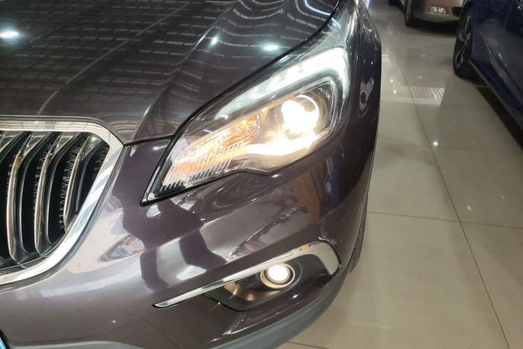 Used Buick Envision 2015 20T Two-Wheel-Drive Elite Model Left Front Headlight
