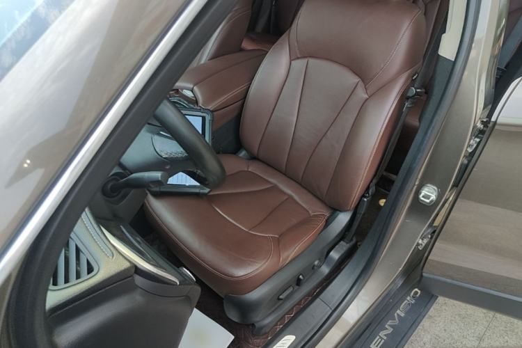 Used Buick Envision 2015 20T Two-Wheel-Drive Elite Model Left Front Seat