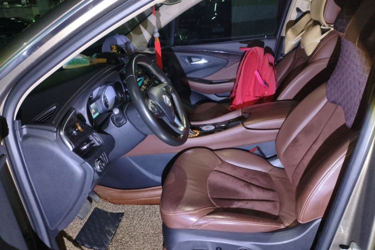 Used Buick Envision 2015 20T Two-Wheel-Drive Elite Model Left Front Seat