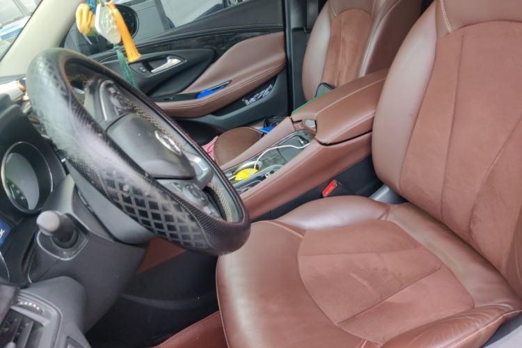Used Buick Envision 2015 20T Two-Wheel-Drive Elite Model Left Front Seat