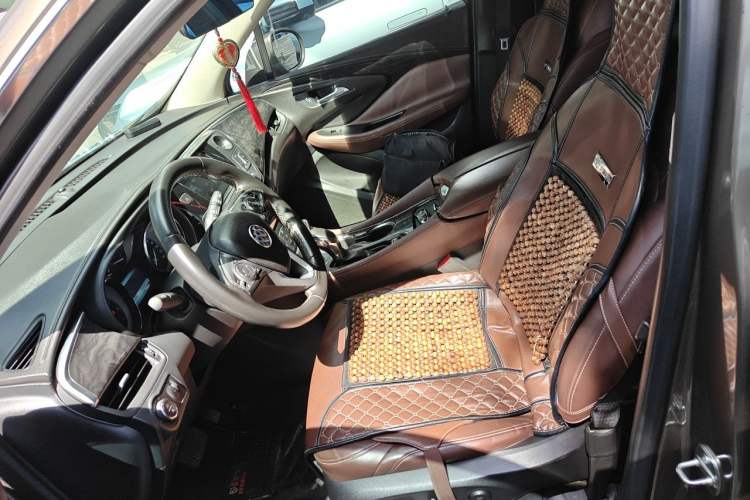 Used Buick Envision 2015 20T Four-Wheel Drive Luxury Model Left Front Seat