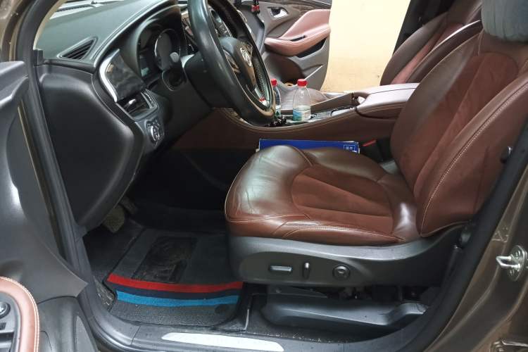 Used Buick Envision 2015 20T Two-Wheel-Drive Elite Model Left Front Seat