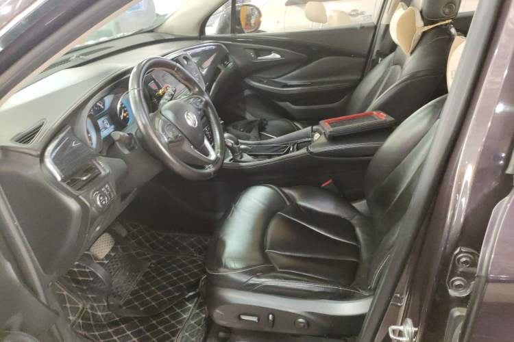 Used Buick Envision 2015 20T Two-Wheel-Drive Elite Model Left Front Seat