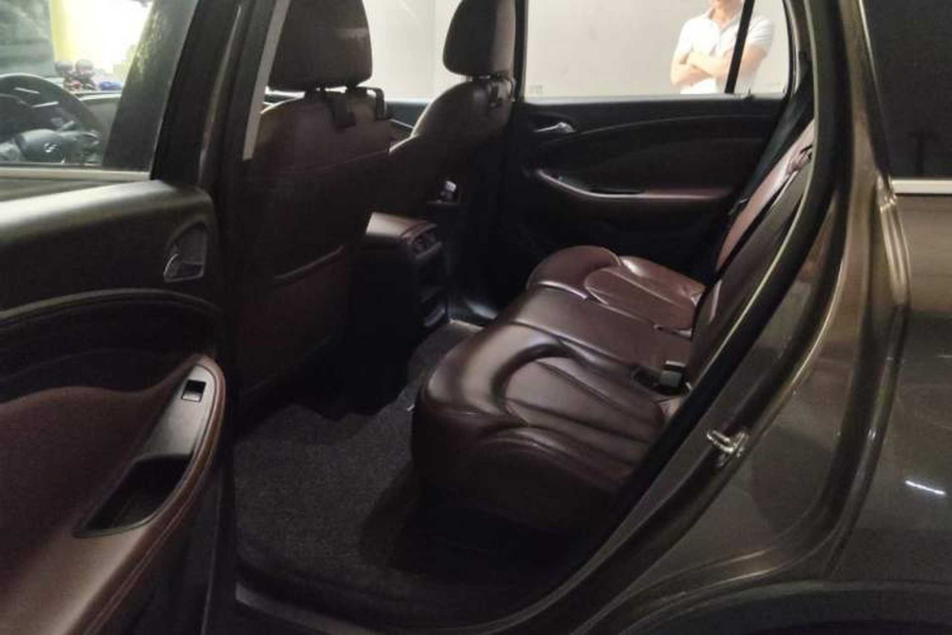 Used Buick Envision 2015 20T Four-Wheel Drive Elite Model Left Rear Seat