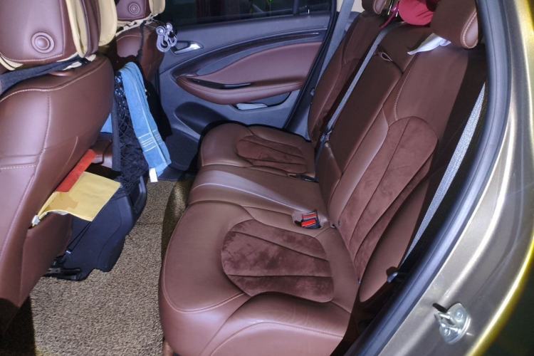 Used Buick Envision 2015 20T Two-Wheel-Drive Elite Model Left Rear Seat